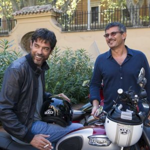 Tutta colpa di Freud: il regista Paolo Genovese sul set con Alessandro Gassman