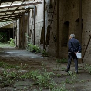 L'ultimo degli ingiusti: il regista Claude Lanzmann in una scena tratta dal documentario
