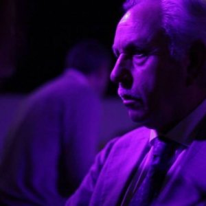 Solving: Salvatore Mignano, imprenditore nel settore degli accumulatori di energia da oltre 30 anni, in una scena