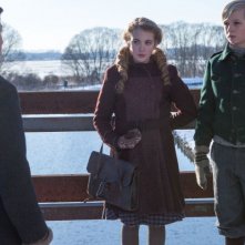 Storia di una ladra di libri: Sophie Nélisse in una scena del film con Nico Liersch