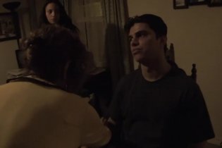 Clip 'Che cosa sta succedendo?' - Il segnato