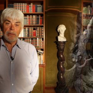 Il mistero di Dante: Valerio Massimo Manfredi in una scena del documentario