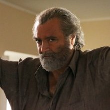 L'assalto: Diego Abatantuono in una scena della fiction