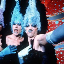 Terence Stamp, Hugo Weaving e Guy Pearce in Pricilla, la regina del deserto