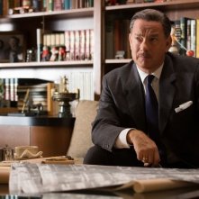 Saving Mr. Banks: Tom Hanks interpreta Walt Disney in una scena del film
