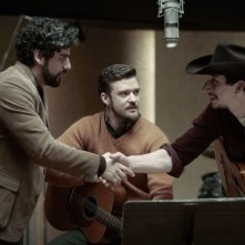 A proposito di Davis: Oscar Isaac e Justin Timberlake in una scena
