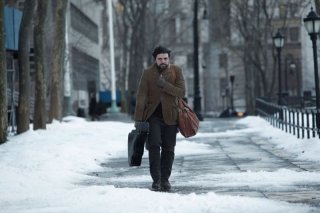 A proposito di Davis: Oscar Isaac nei panni di un cantautore folk in una scena del film