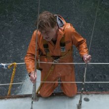 All Is Lost: Robert Redford in difficoltà in alto mare in una scena del film