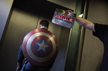 Captain America - Il soldato d'Inverno: Chris Evans davanti al ciak