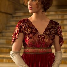 Storia d'inverno: Jessica Brown Findlay nei panni di Beverly in una foto promozionale