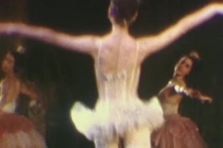 Trailer - Afternoon of a Faun: Tanaquil Le Clercq