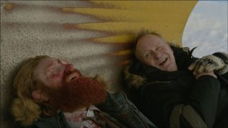 In Order of Disappearance: Stellan Skarsgård in una scena con Kristoffer Hivju