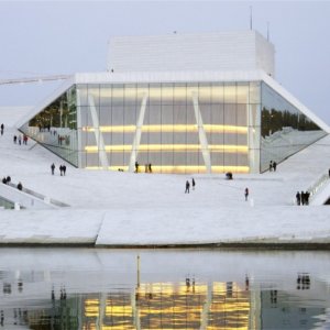 Cathedrals of Culture: una scena del film collettivo