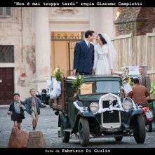 Claudio Santamaria e Nicole Grimaudo nella fiction Non è mai troppo tardi