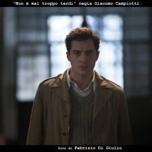 Claudio Santamaria in Non è mai troppo tardi: una scena della fiction