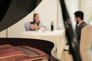 Trailer - Ancora cinque minuti