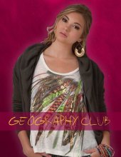 Allie Gonino in una foto promozionale di Geography Club.