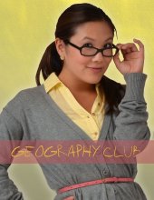 Ally Maki in una foto promozionale di Geography Club.