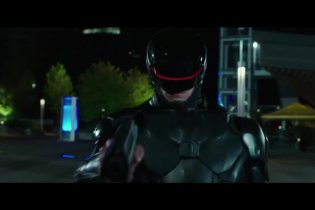 Clip 'Io metterei giù le armi' - RoboCop