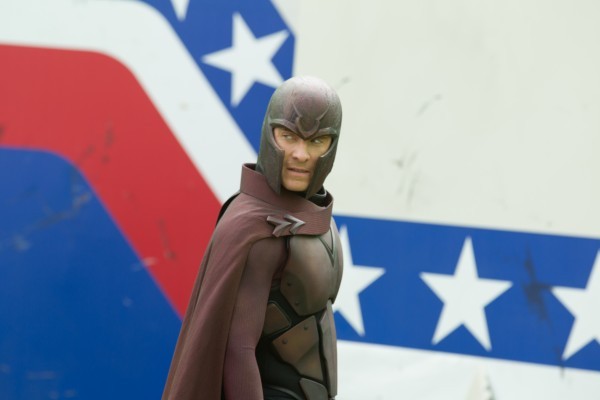 X-Men: Giorni di un futuro passato: Michael Fassbender con il costume di Magneto