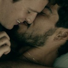 Looking: Jonathan Groff con Raul Castillo nell'episodio Looking for the Future