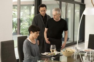 Maps to the stars: John Cusack sul set del film con David Cronenberg e Olivia Williams