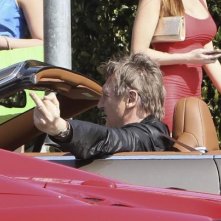 Entourage - The Movie: Liam Neeson fa un gestaccio dalla sua auto