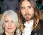 Fassbender, Bradley Cooper e Jared Leto agli Oscar 2014 con la mamma