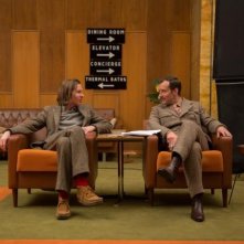 The Grand Budapest Hotel: Wes Anderson e Jude Law conversano sul set