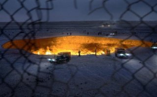 Godzilla: un cratere esaminato dall'esercito
