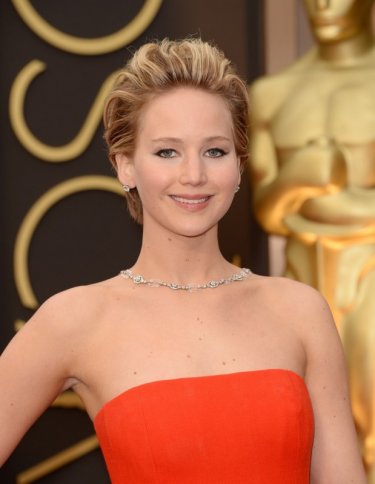 Jennifer Lawrence sul red carpet degli Oscar 2014