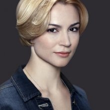 Resurrection Samaire Armstrong In Una Foto Promozionale 300502