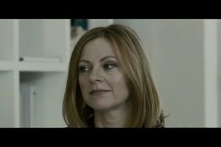 Clip 2 - Pulce non c'è