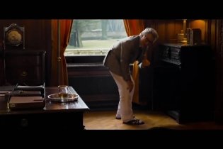 Trailer 2 - The Bag Man