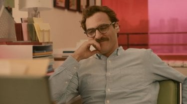 Lei: Joaquin Phoenix nei panni di Theodore in una scena del film