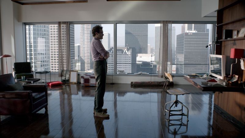 Lei Joaquin Phoenix Nella Solitudine Del Suo Appartamento In Una Scena Del Film 300842