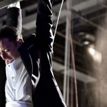 Il ricatto: Elijah Wood in pericolo in una scena del film nei panni del pianista Tom Selznick