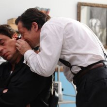 Jimmy P.: Benicio Del Toro 'esaminato' da Mathieu Amalric in una scena del film