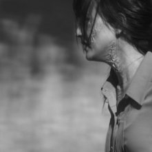 Miss Zombie: Ayaka Komatsu in fuga nei campi