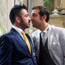 Amici come noi: Pio e Amedeo in una scena del film