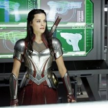 Agents of S.H.I.E.L.D.: Jaimie Alexander è Lady Sif in una scena dell'episodio Yes Men