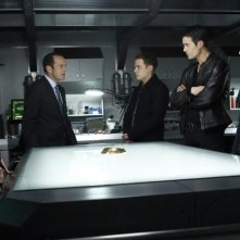 Agents of S.H.I.E.L.D.: Ming-Na Wen, Clark Gregg, Iain De Caestecker, Jaimie Alexander e Brett Dalton nell'episodio Yes Men