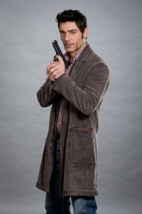 Le mani dentro la città: Giuseppe Zeno in una foto promozionale