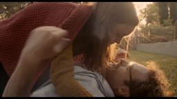 Clip 'Come si fa a condividere la vita?' - Lei