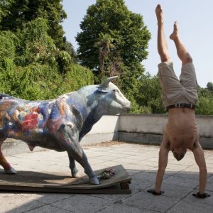 La luna su Torino: il protagonista del film Eugenio Franceschini in una scena