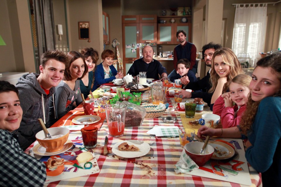 Un medico in famiglia 9: un'immagine del cast durante il dodicesimo episodio