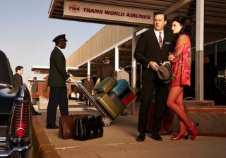 Mad Men: un'immagine promozionale per Jon Hamm e Jessica Paré