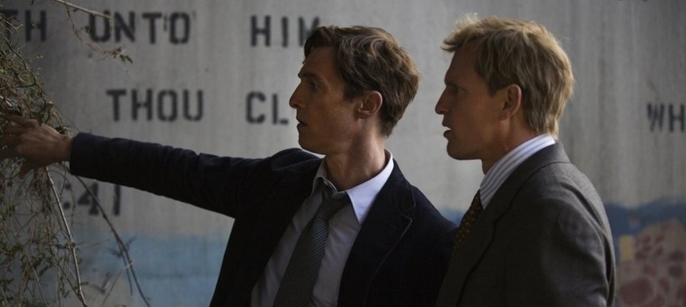 True Detective: Matthew McConaughey e Woody Harrelson nell'episodio Seeing Things