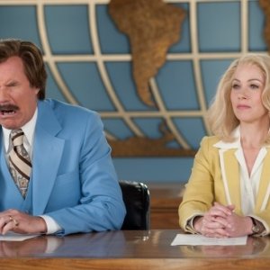 Anchorman 2 - Fotti la notizia: Will Ferrell e Christina Applegate in un buffo momento