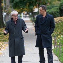 Gigolò per caso: Woody Allen insieme a John Turturro in un momento del film